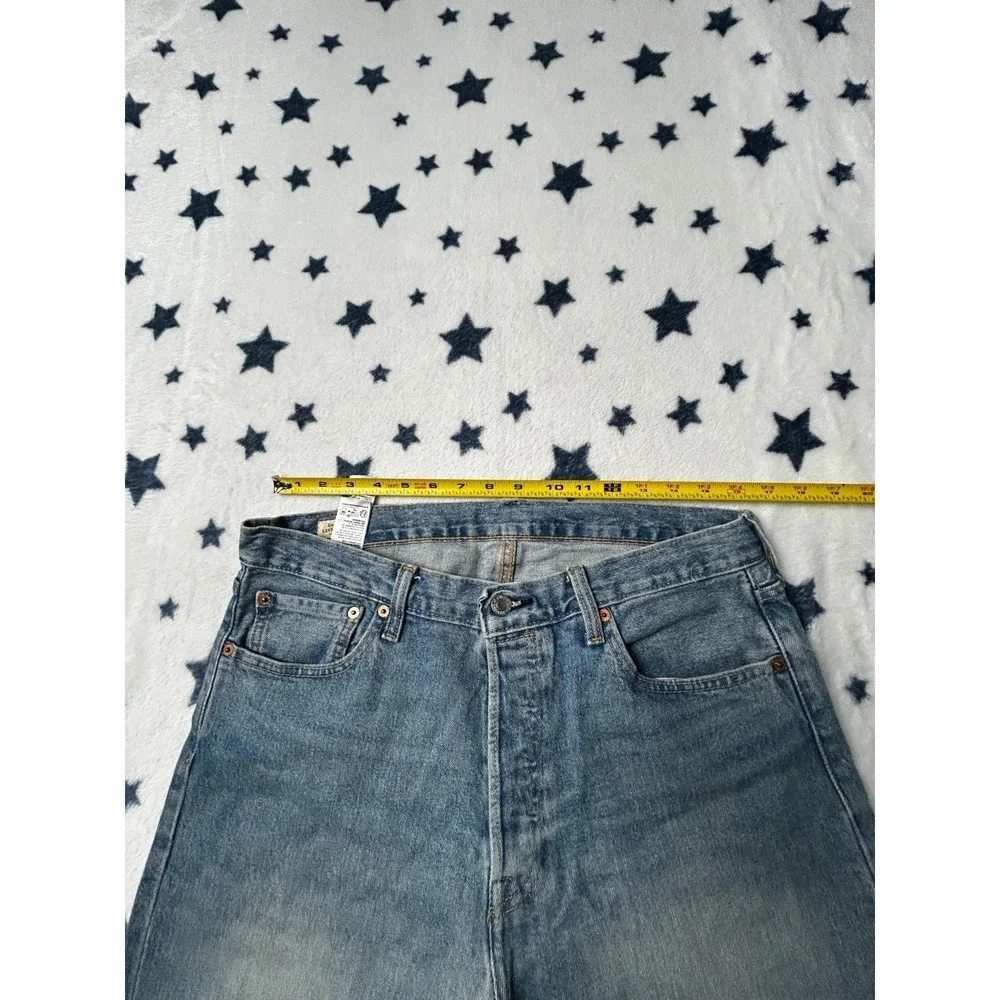 Levi's 501 Mens 34x34 Light Wash Straight Leg Button Fly Denim Jeans